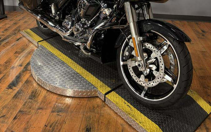 2026 Harley-Davidson Road Glide MIDNIGHT EMBER