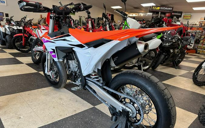 2024 KTM 450 SMR