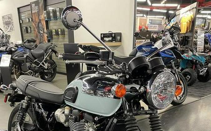 2023 Triumph Bonneville T120 Chrome Edition Meriden Blue