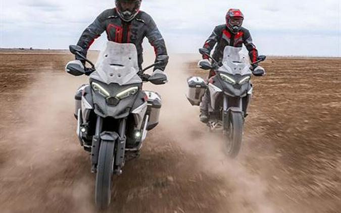 2024 Ducati Multistrada V4 Rally Adventure Travel & Radar