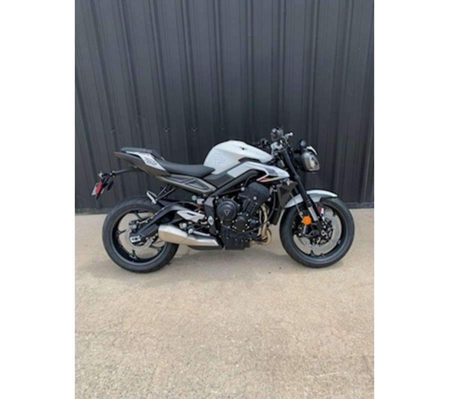 2024 Triumph Street Triple 765 R Crystal White REET TRIPLE R
