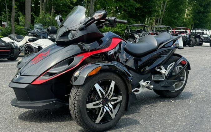 2012 Can-Am Spyder® RS - SE5