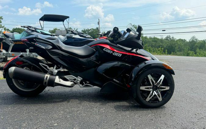 2012 Can-Am Spyder® RS - SE5