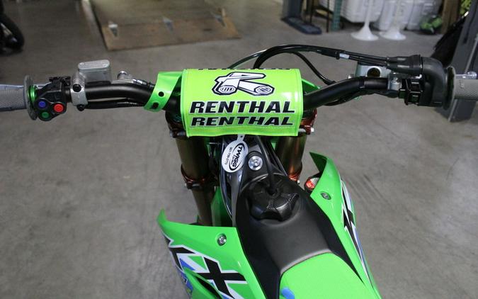 2026 Kawasaki KX™ 450SR