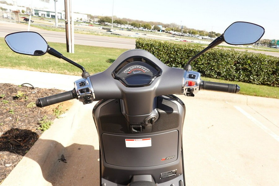 2024 Vespa GTS SuperSport 300