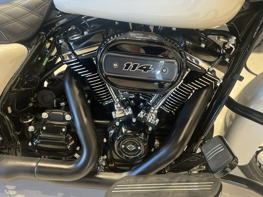 2022 Harley-Davidson Street Glide® Special