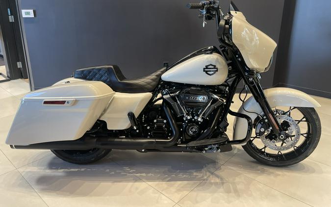 2022 Harley-Davidson Street Glide® Special