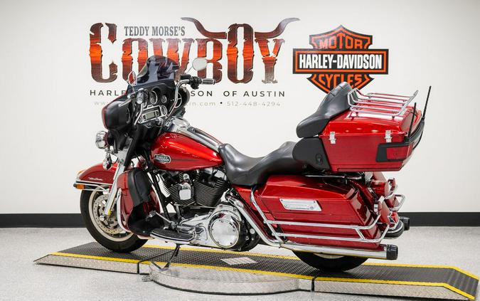 2008 Harley-Davidson® FLHTCU - Ultra Classic® Electra Glide®