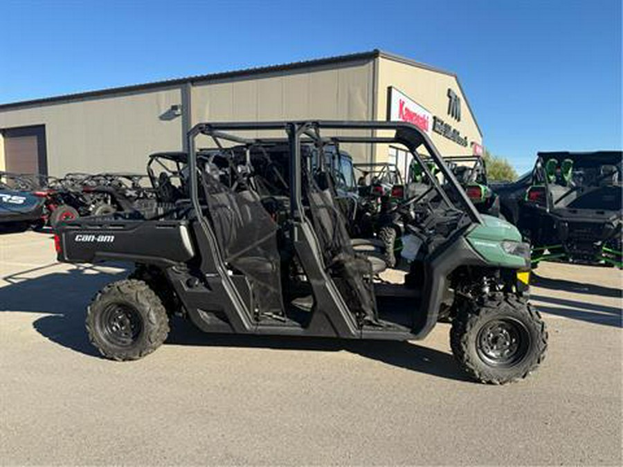 2025 Can-Am Defender MAX HD7