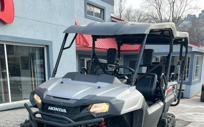 2017 Honda® Pioneer 700-4 Deluxe