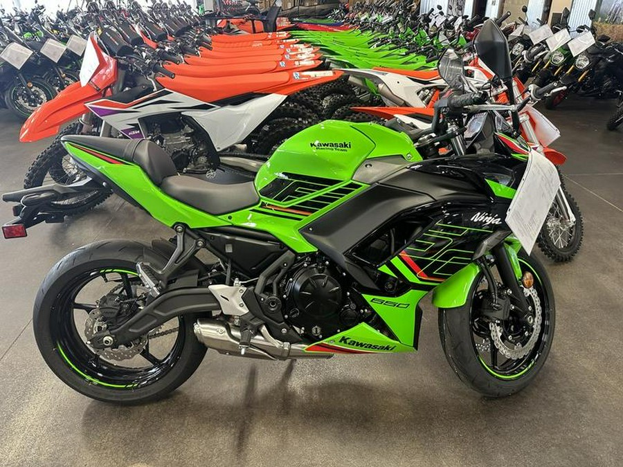 2024 Kawasaki Ninja® 650 KRT Edition ABS