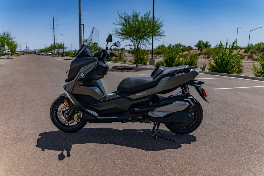 2023 BMW C 400 GT Triple Black