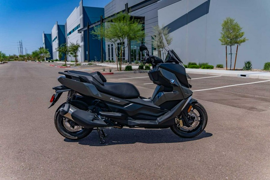 2023 BMW C 400 GT Triple Black