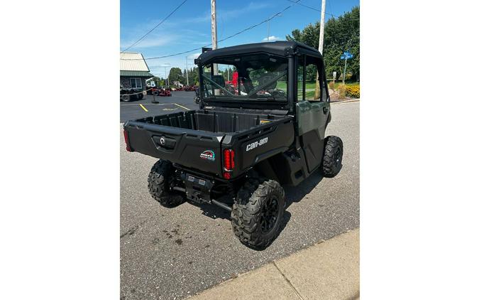 2024 Can-Am Defender HD9 DPS CAB