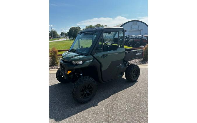 2024 Can-Am Defender HD9 DPS CAB