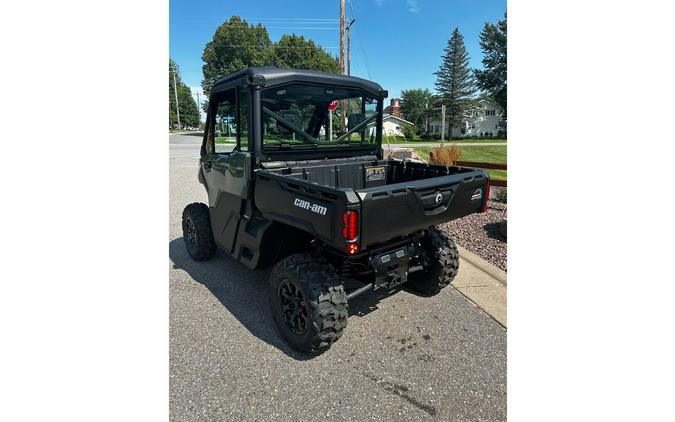 2024 Can-Am Defender HD9 DPS CAB