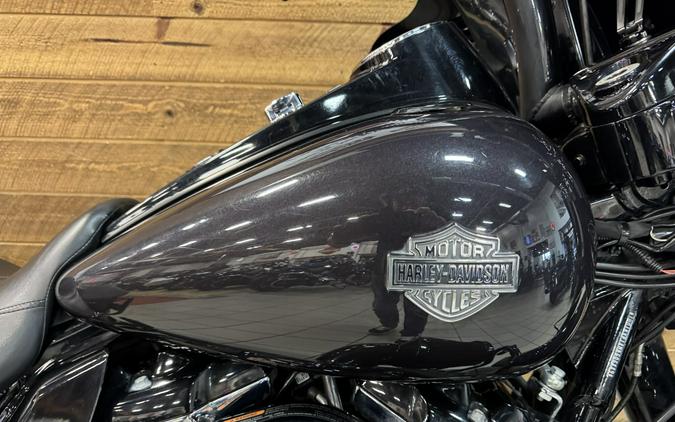 2021 Harley-Davidson® Road King® Special Black Jack Metallic FLHRXS