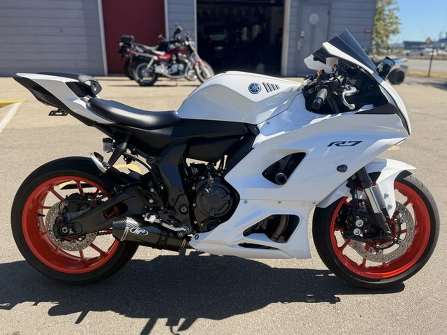 2023 Yamaha YZF R7