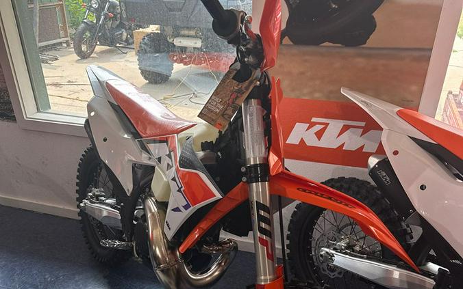 2023 KTM 300 XC