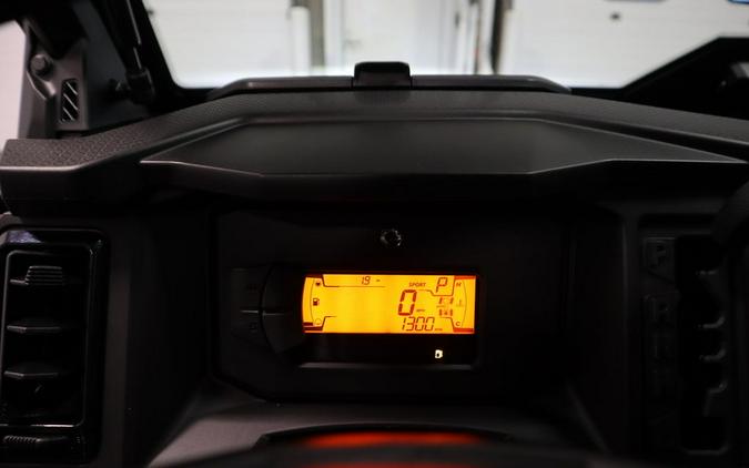 2026 Can-Am® Defender Limited HD11