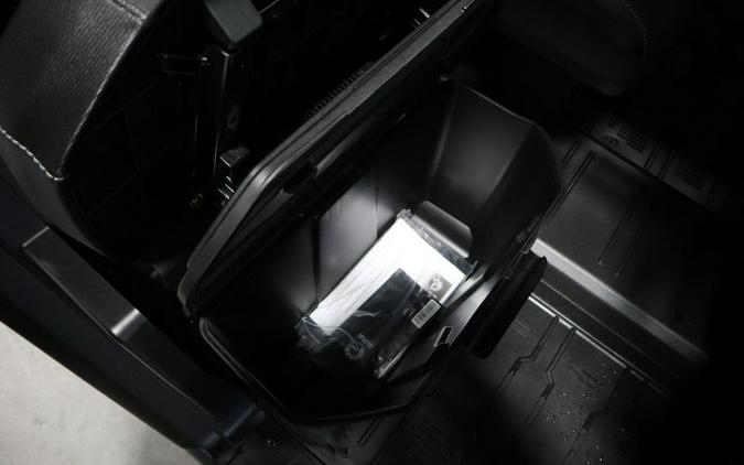 2026 Can-Am® Defender Limited HD11