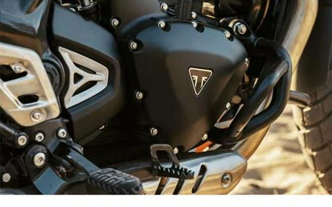 2026 Triumph Scrambler 400 XC