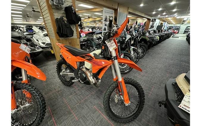 2027 250 XC - KTM