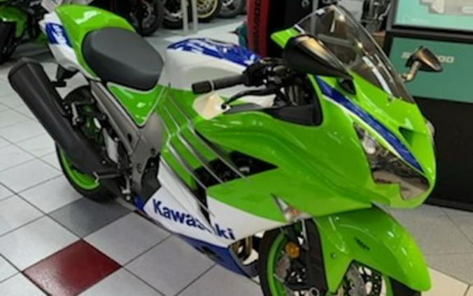 2024 Kawasaki Ninja® ZX™-14R 40th Anniversary Edition ABS