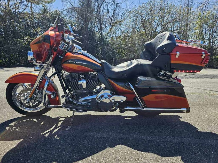 2013 Harley-Davidson Electra Glide® CVO™ Ultra Classic®