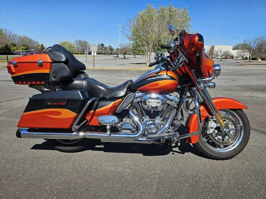 2013 Harley-Davidson Electra Glide® CVO™ Ultra Classic®