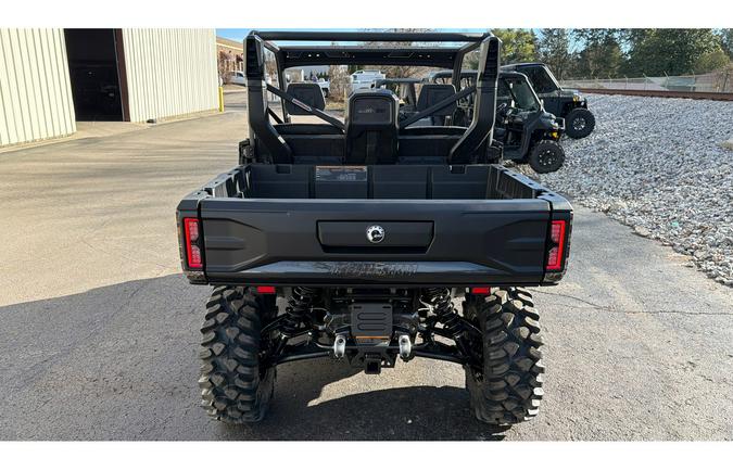 2026 Can-Am DEFENDER XMR HD11