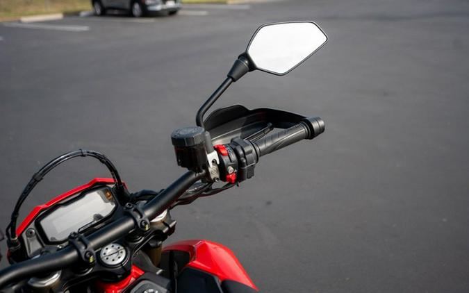 2024 Ducati HYPERMOTARD 698