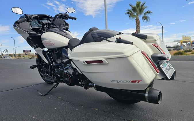 2024 Harley-Davidson® FLTRXSTSE - CVO™ Road Glide® ST