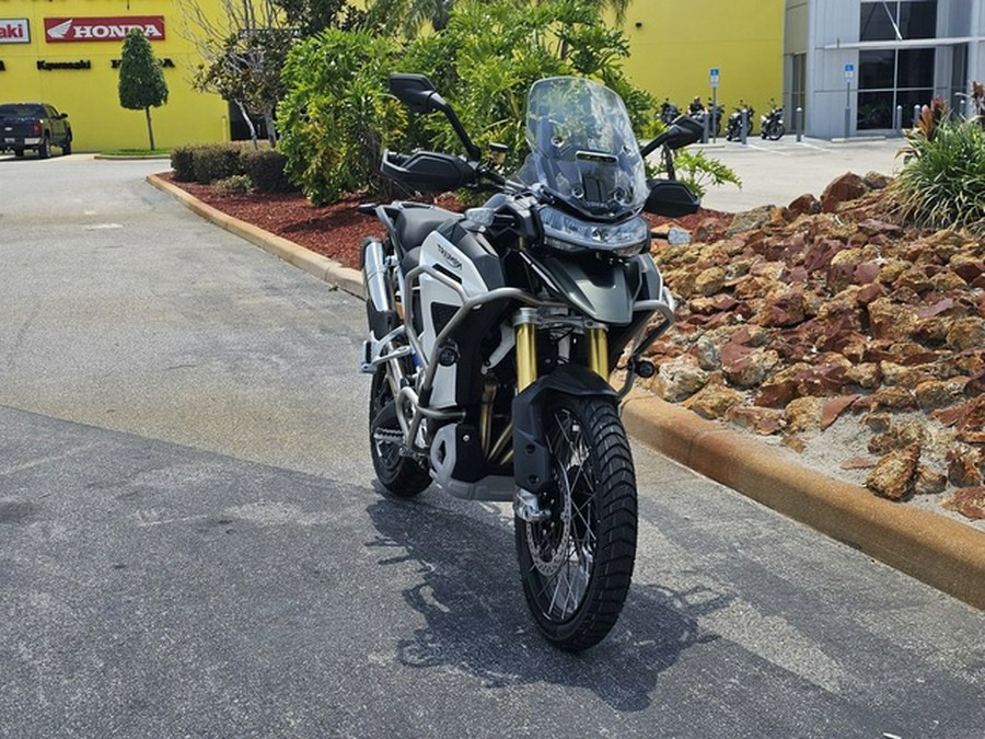 2024 TRIUMPH Tiger 1200 Rally Explorer Matt Khaki Green