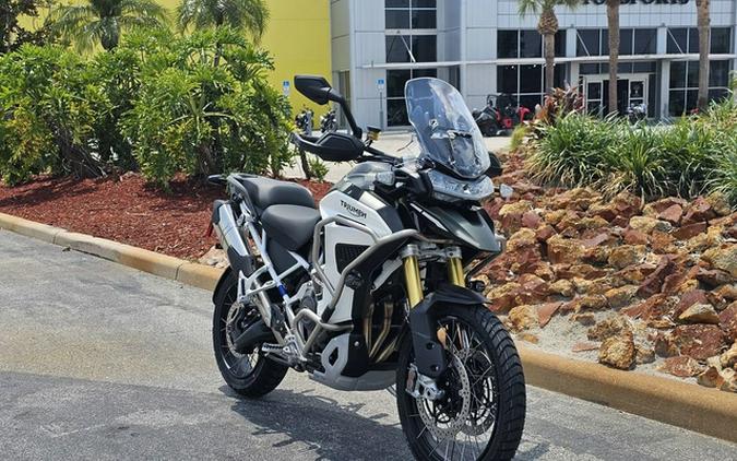 2024 TRIUMPH Tiger 1200 Rally Explorer Matt Khaki Green