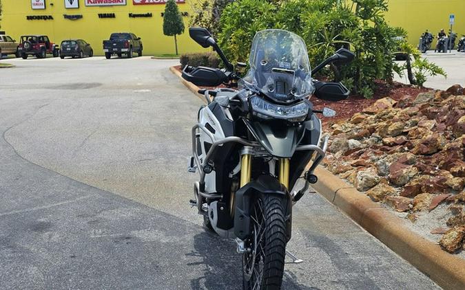 2024 TRIUMPH Tiger 1200 Rally Explorer Matt Khaki Green