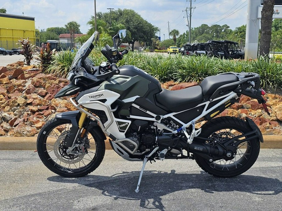 2024 TRIUMPH Tiger 1200 Rally Explorer Matt Khaki Green
