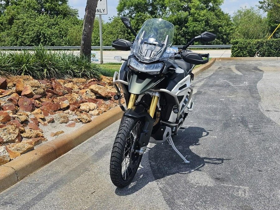 2024 TRIUMPH Tiger 1200 Rally Explorer Matt Khaki Green