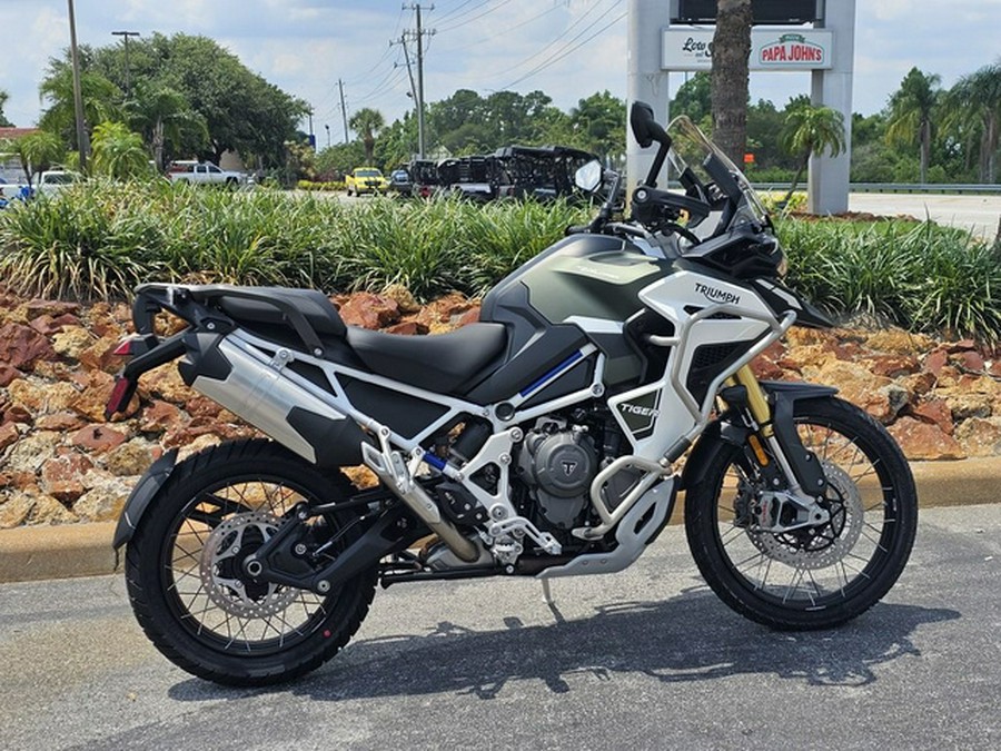 2024 TRIUMPH Tiger 1200 Rally Explorer Matt Khaki Green