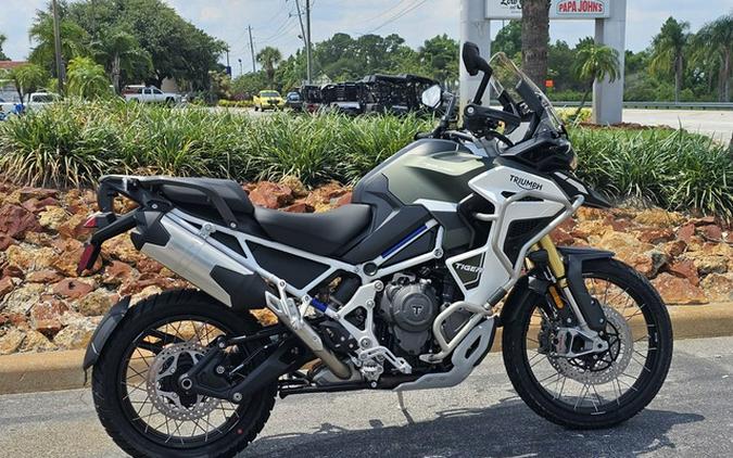 2024 TRIUMPH Tiger 1200 Rally Explorer Matt Khaki Green