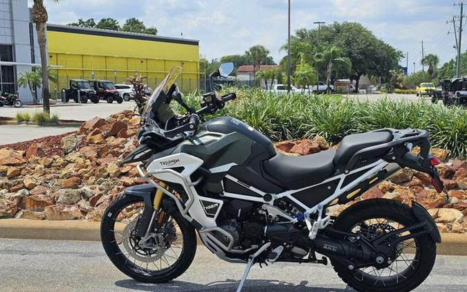 2024 TRIUMPH Tiger 1200 Rally Explorer Matt Khaki Green