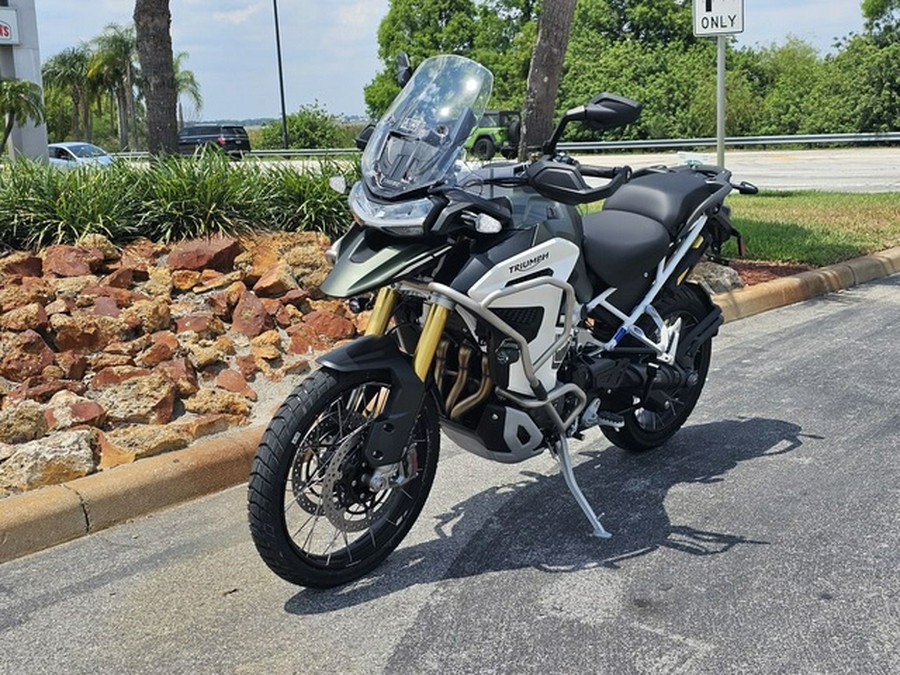 2024 TRIUMPH Tiger 1200 Rally Explorer Matt Khaki Green