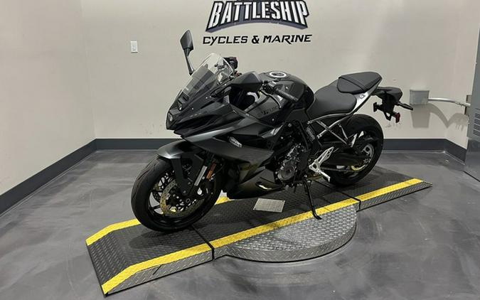 2025 Suzuki GSX 8R