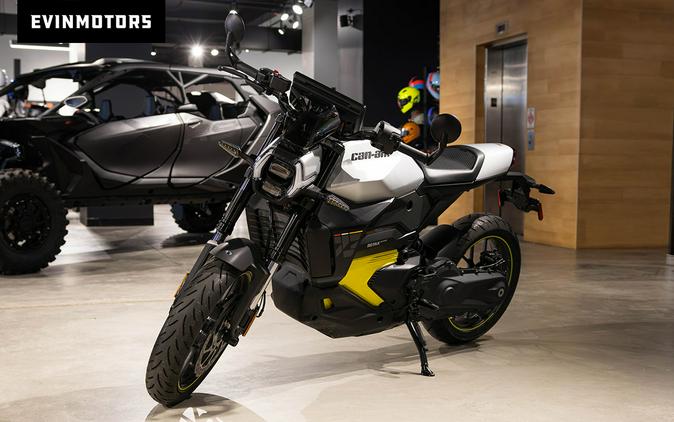 2025 Can-Am Pulse® 73