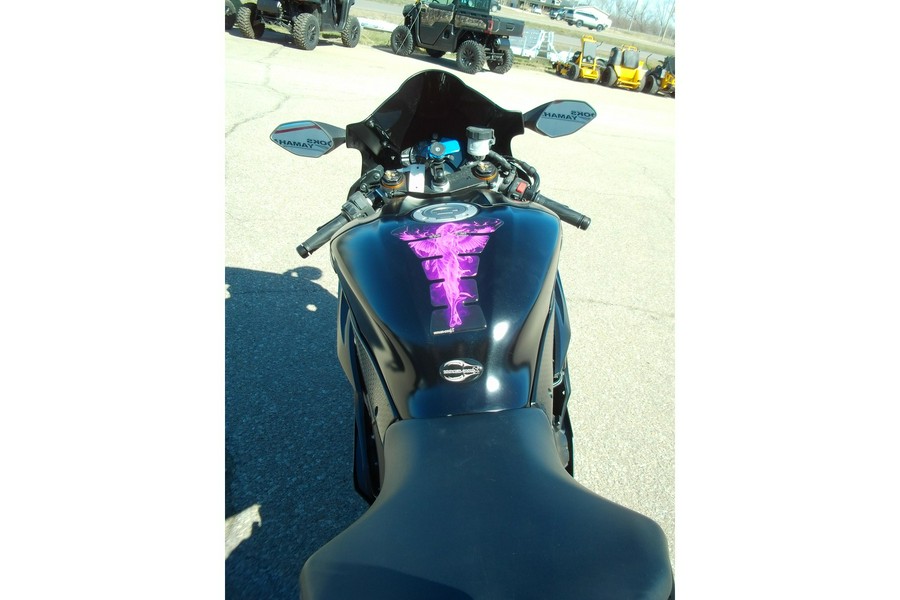 2017 YZF-R6 - Yamaha