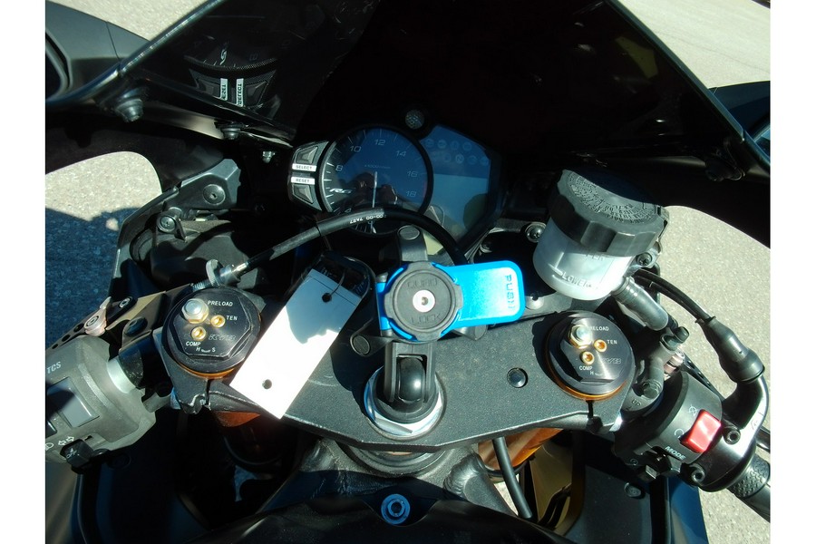 2017 YZF-R6 - Yamaha