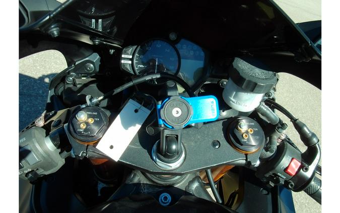 2017 YZF-R6 - Yamaha