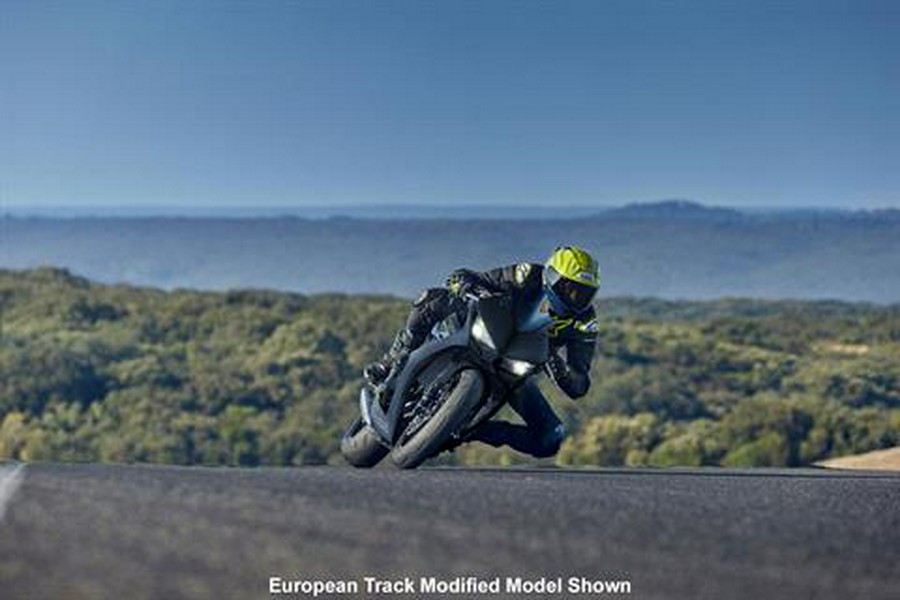 2026 Honda CBR650R E-Clutch