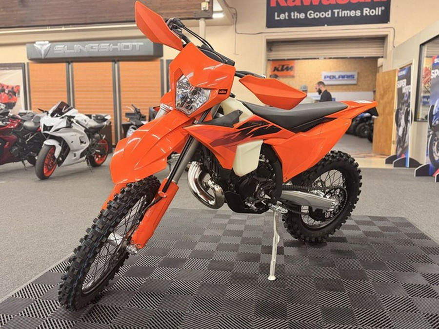 2027 KTM XC 150 W