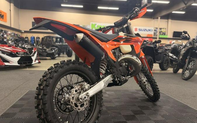 2027 KTM XC 150 W